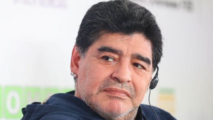 maradona la cassazione accoglie il ricorso degli eredi sulla presunta evasione