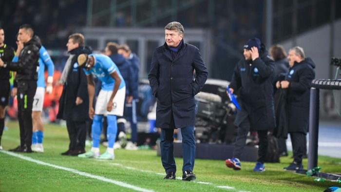 mazzarri peggio di garcia ma resta oggi si decide per il ritiro