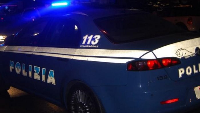 furto all old wild west di salerno indaga la polizia