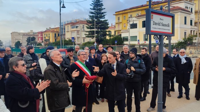 cava de tirreni un parco comunale intitolato a david sassoli