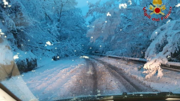 avellino la prefettura dirama l allerta meteo evitate spostamenti