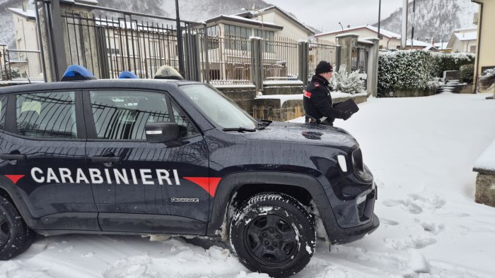 tragedia a volturara si sente male sotto la neve muore 77enne