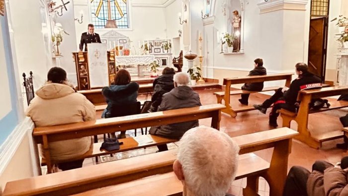 serino carabinieri in chiesa in difesa degli anziani contro i furti