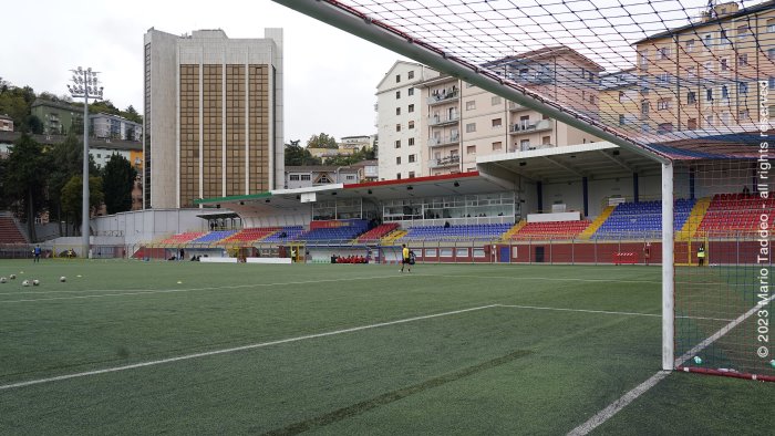 potenza c e l ordinanza del sindaco si gioca alle 19