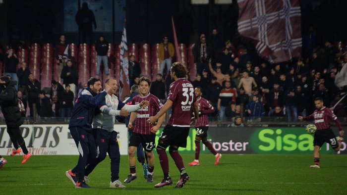 salernitana reggiana 2 1 amatucci vittoria della ripartenza breda prezioso