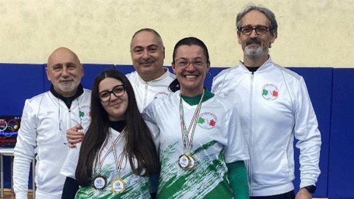 arcieri del tricolle tre ori e un bronzo al campionato regionale indoor