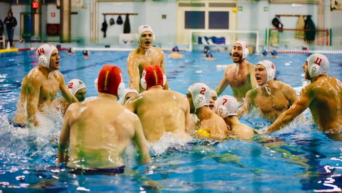 pallanuoto a2 rari nantes salerno inarrestabile ottavo successo consecutivo