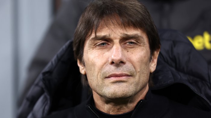 conte col megafono pure sul calciomercato serve lo sforzo di de laurentiis