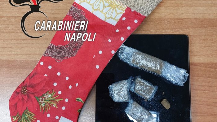 casoria nella calza tardiva della befana non ha cioccolata ma droga