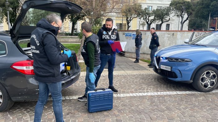 salerno lite a lungomare accoltellato un giovane