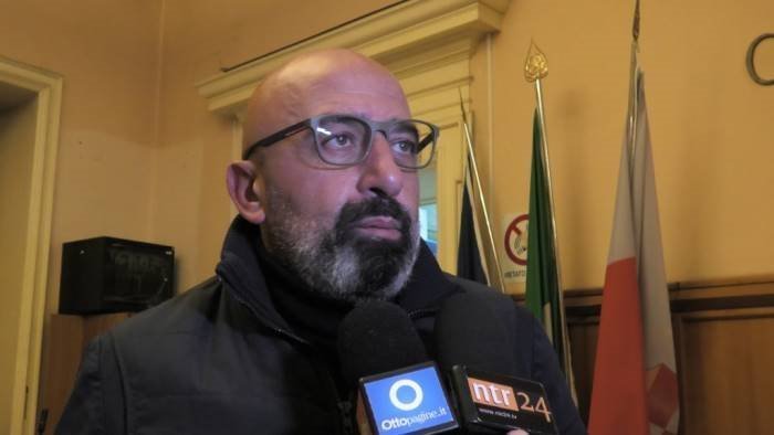 canoni acer scarinzi aumenti inaccettabili ma da lega solo populismo