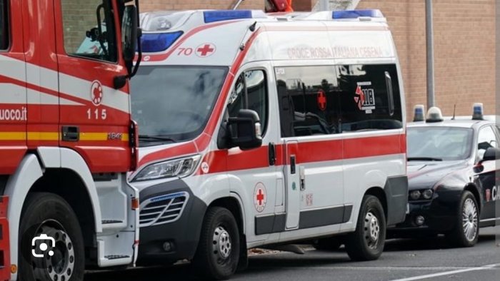 tragedia a flumeri non risponde ai parenti trovato morto in casa