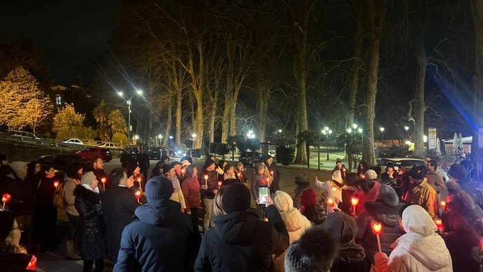 candelora una fiaccolata per lanciare un forte appello alla pace