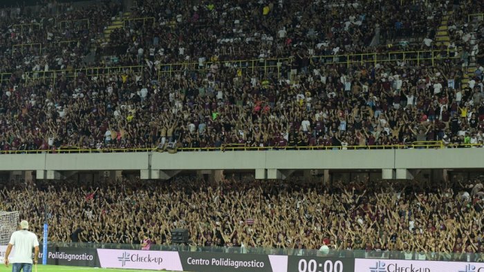 salernitana cremonese raddoppia il numero di tifosi all arechi il dato