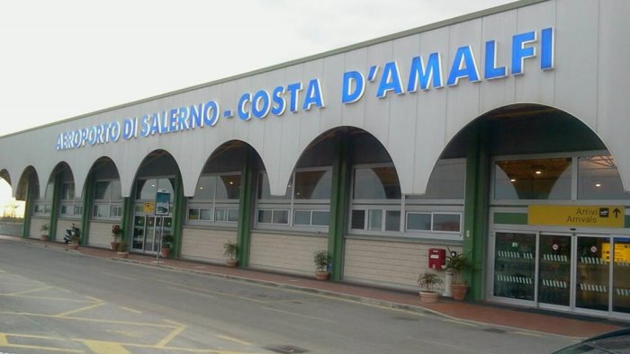 aeroporto di salerno punto di raccordo vitale per il turismo e l economia