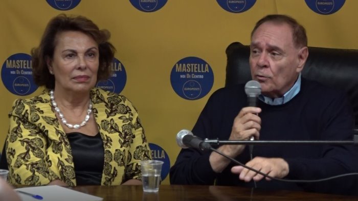 addio a franco trusio la commozione di clemente e sandra mastella