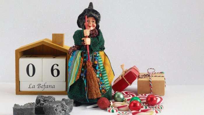 la befana la magia imperfetta di una vecchia signora che sa insegnare molto