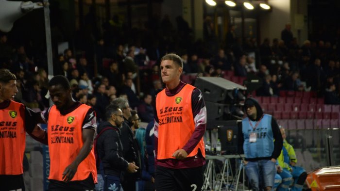 salernitana doppia seduta al mary rosy lesione muscolare per gentile