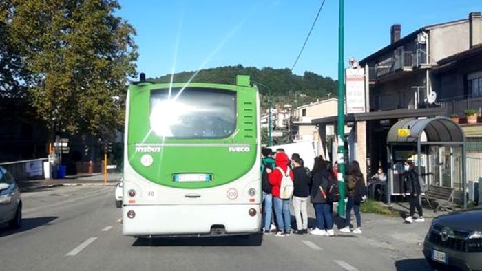 paura covid molti studenti disertano le lezioni