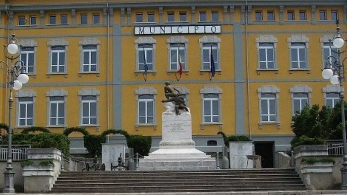 gubitosa solidarieta al consigliere galdo