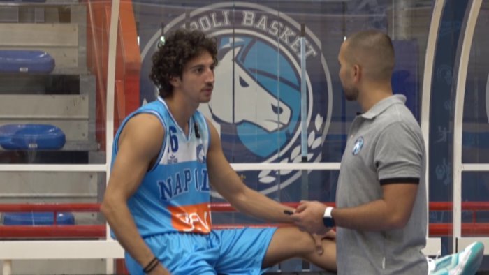 basket serie a napoli ko a brescia 98 88