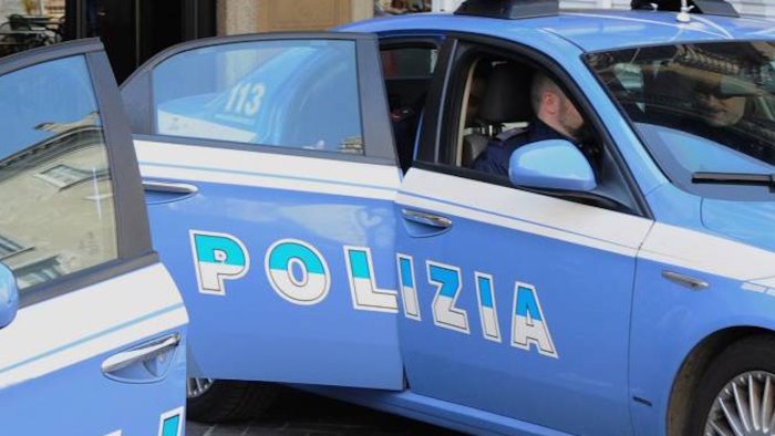 nocera arrestata la coppia specializzata in furti e rapine