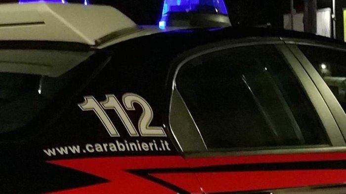 maltrattamenti in famiglia fermato figlio violento a grottaminarda