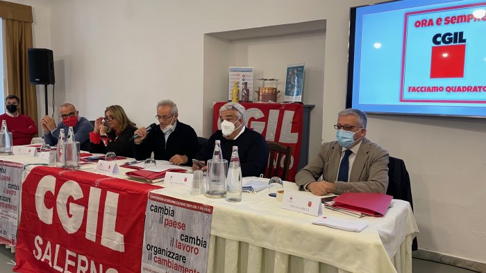 salerno la cgil si riorganizza ma la priorita restano i lavoratori