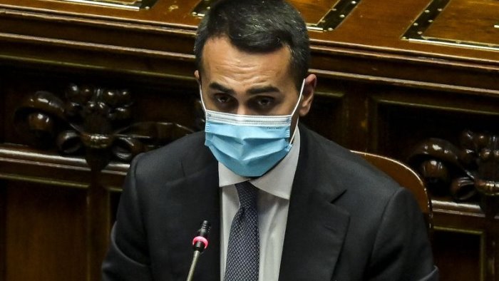 di maio nessuno scontro su reddito di cittadinanza chiudere dibattito