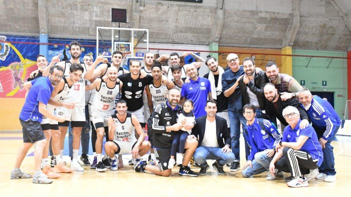 serie b virtus arechi ko con ruvo la talos vince 80 62