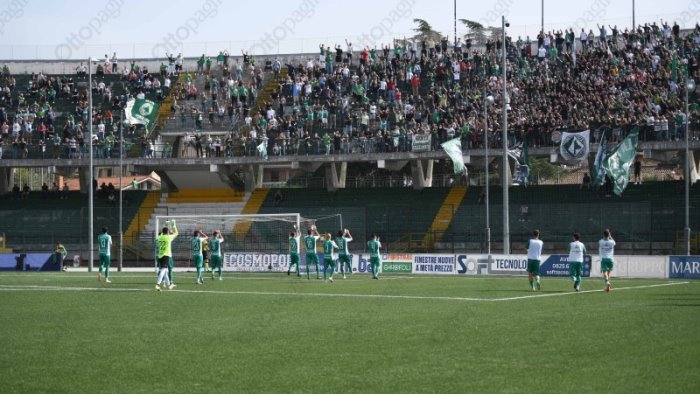 avellino i calciatori parlato alla proprieta in nome di tutti