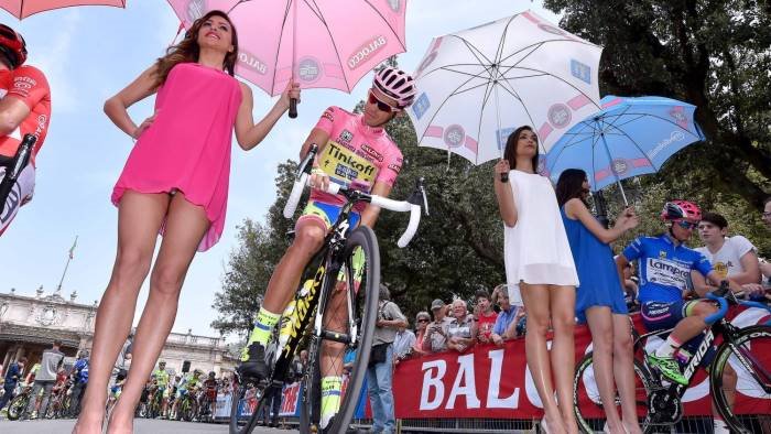 giro d italia la corsa rosa tornera in campania anche nel 2023