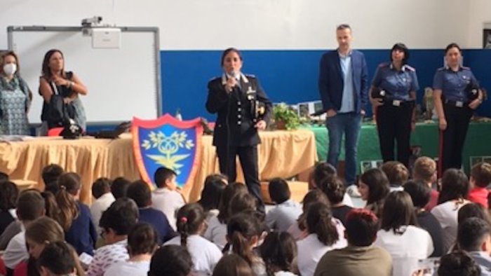 studenti salernitani a scuola di ambiente con i carabinieri forestali