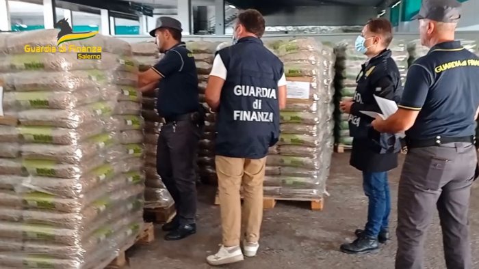 frode sul pellet in cilento sequestrati due depositi denunciati i titolari