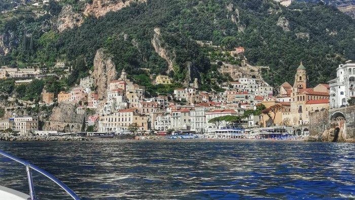 spiagge e fondali puliti ad amalfi studenti e volontari in campo per l ambiente