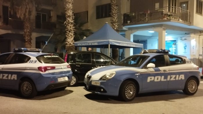 salerno colpi di pistola in strada paura a pastena arriva la polizia