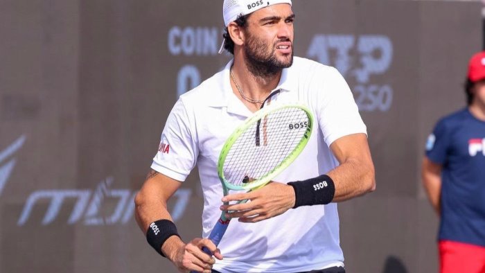 tennis berrettini il calore che c e a napoli non si trova da altre parti