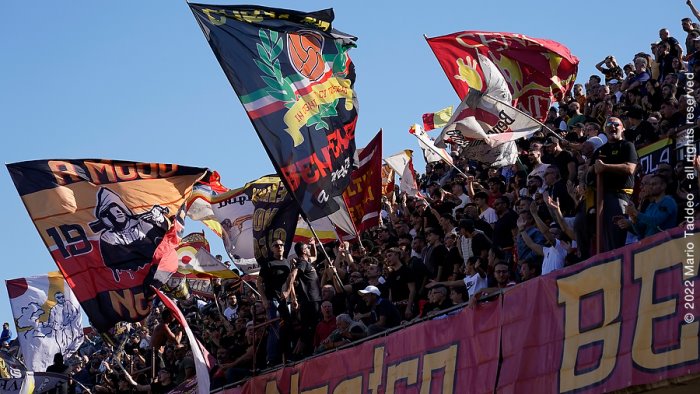 benevento un punto col pisa ecco le foto dell incontro