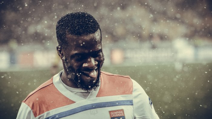 napoli sorpresa ndombele titolare