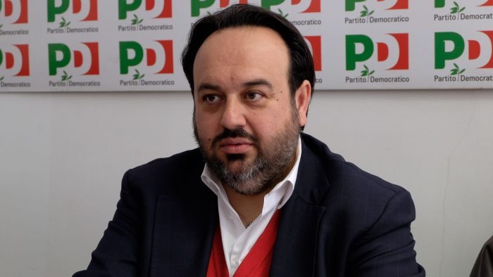 assemblea pd valentino partito ha le sue regole