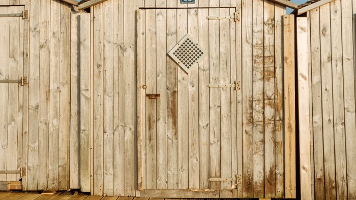 il lido la spiaggia la cabina e il profumo irresistibile che usciva dal frigo