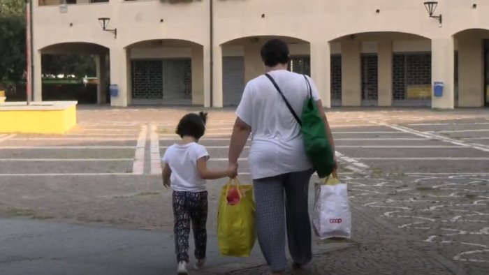 campania prima regione per poverta alimentare un milione di persone soffre