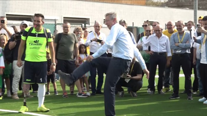 napoli nuovo campo da calcio a scampia manfredi segnale importante