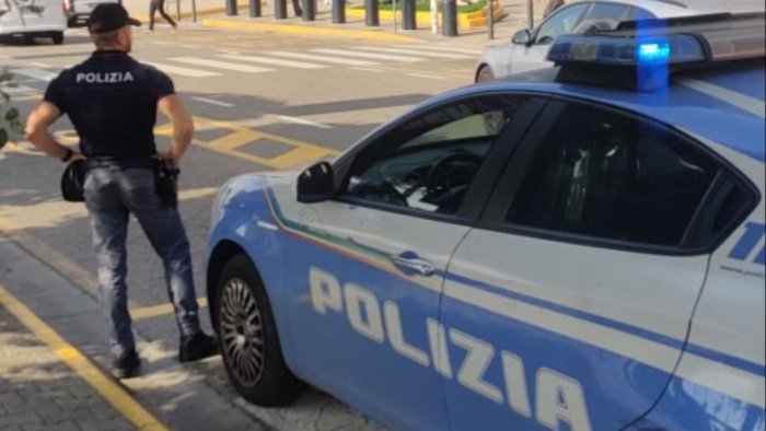 trasporto pubblico abusivo maxi controlli della polizia