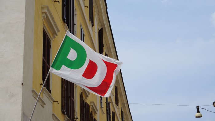 il pd napoli si apre alla citta iniziative in ogni municipalita