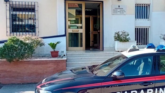 minaccio con bastone un compaesano arrestato 37enne di quadrelle