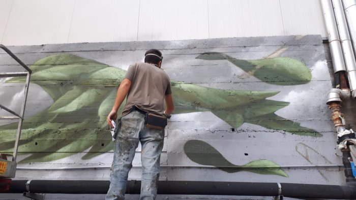 liberta pace ed ecologismo il messaggio dello street artista oniro