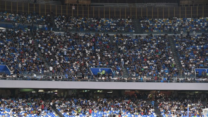 stadio maradona sold out per napoli milan