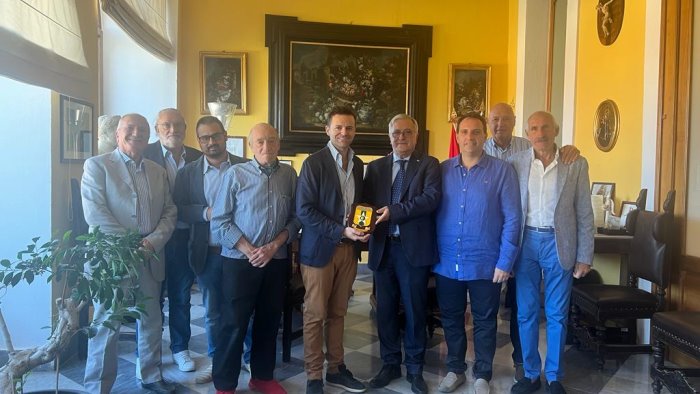 sorrento il sindaco massimo coppola incontra i maestri del lavoro