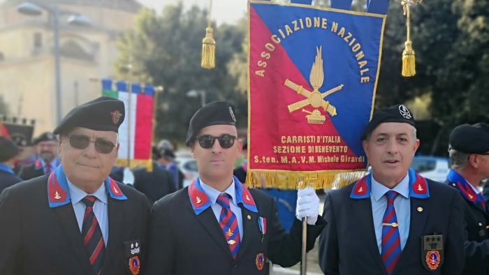 bicentenario della scuola di cavalleria a lecce anche un alfiere irpino